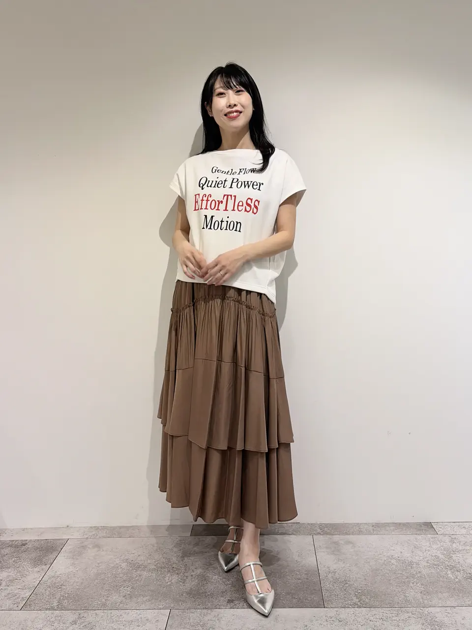 GRACE CONTINENTAL 端場 わかな コーディネート画像