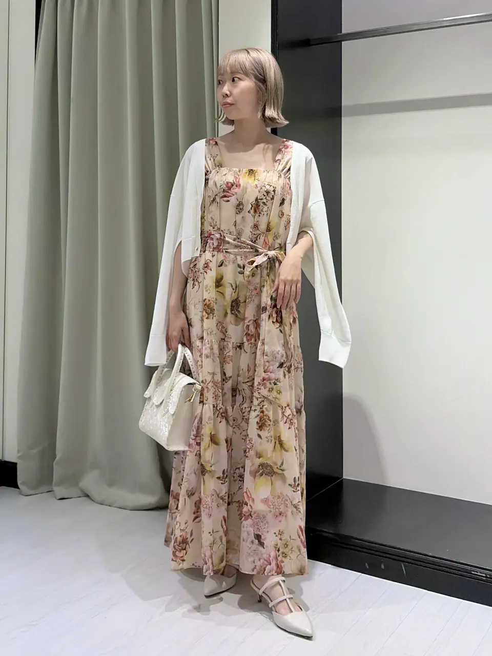 GRACE CONTINENTAL Abe コーディネート画像
