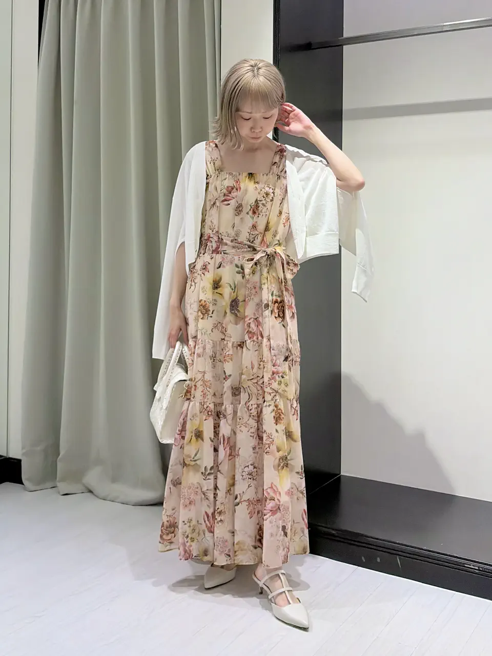 GRACE CONTINENTAL Abe コーディネート画像