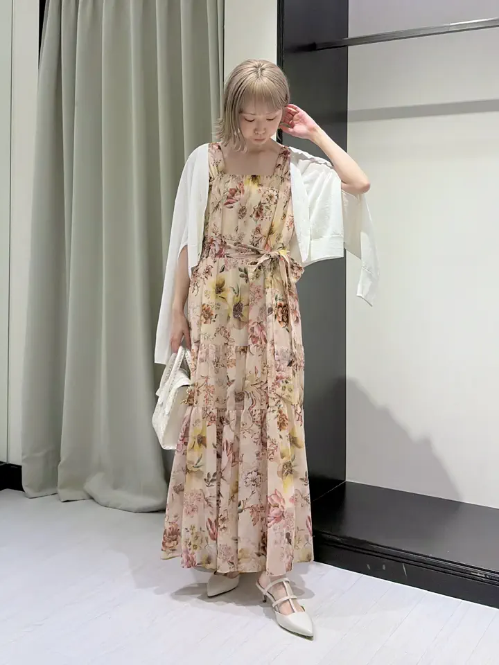GRACE CONTINENTAL Abe コーディネート画像