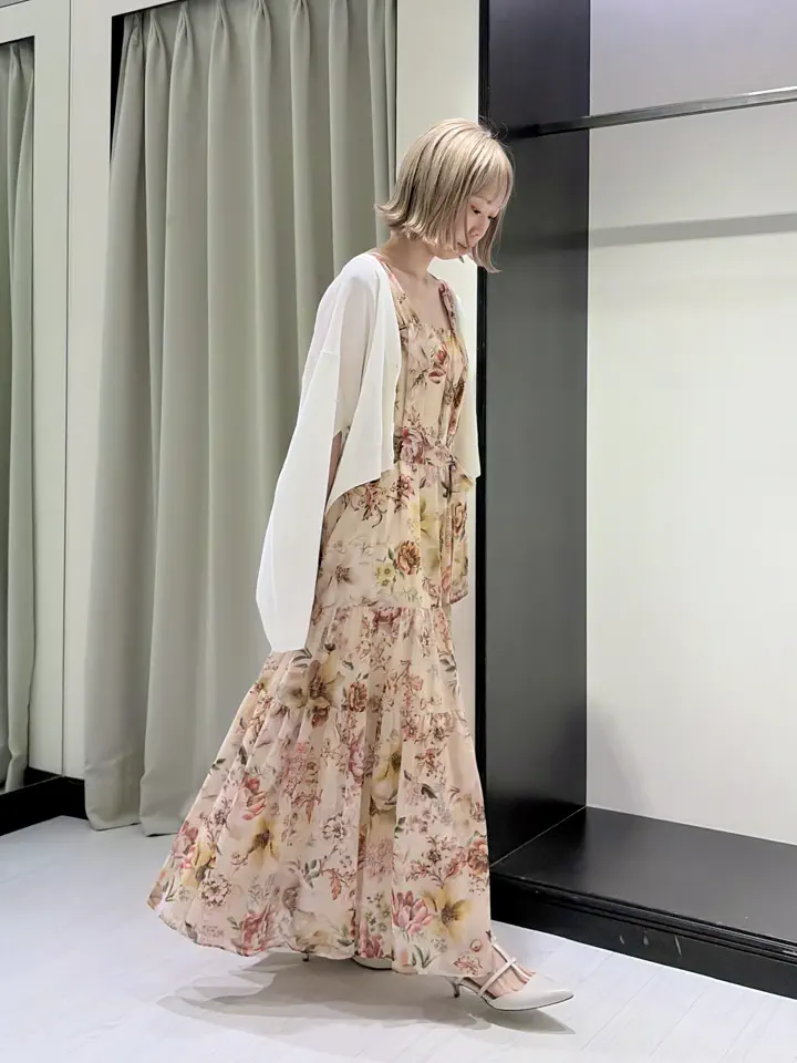 GRACE CONTINENTAL Abe コーディネート画像