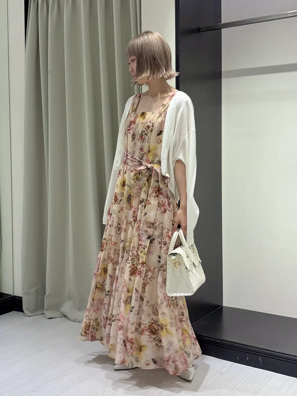 GRACE CONTINENTAL Abe コーディネート画像