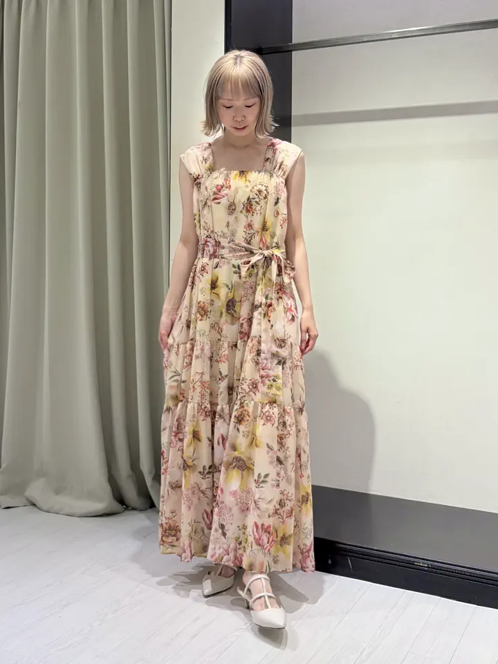 GRACE CONTINENTAL Abe コーディネート画像
