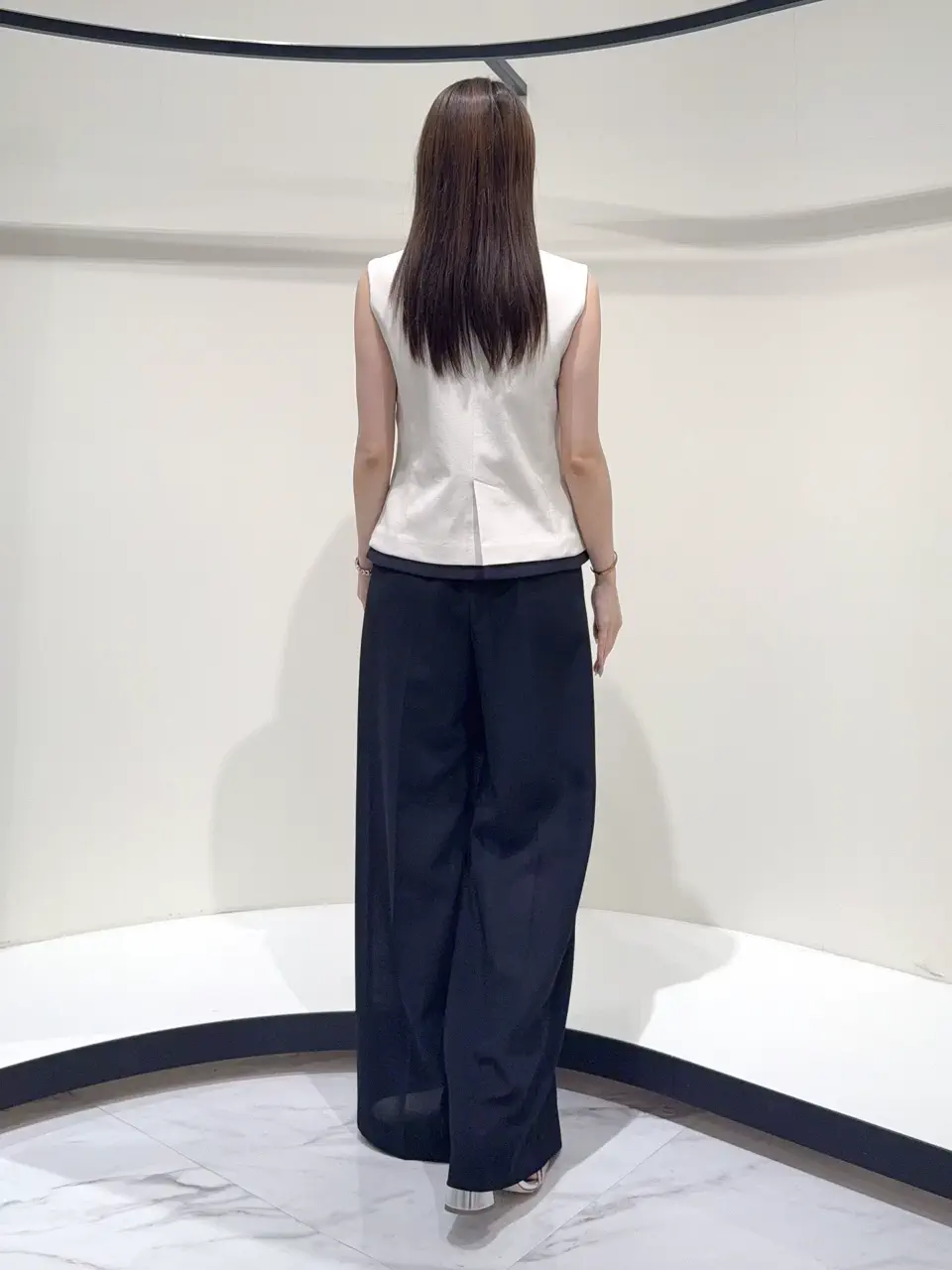 GRACE CONTINENTAL Suzuka コーディネート画像