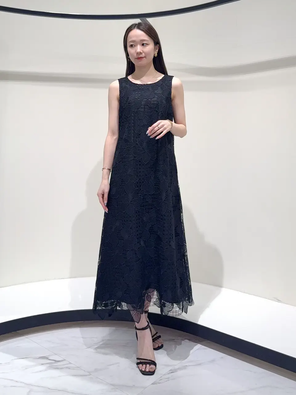 GRACE CONTINENTAL Suzuka コーディネート画像