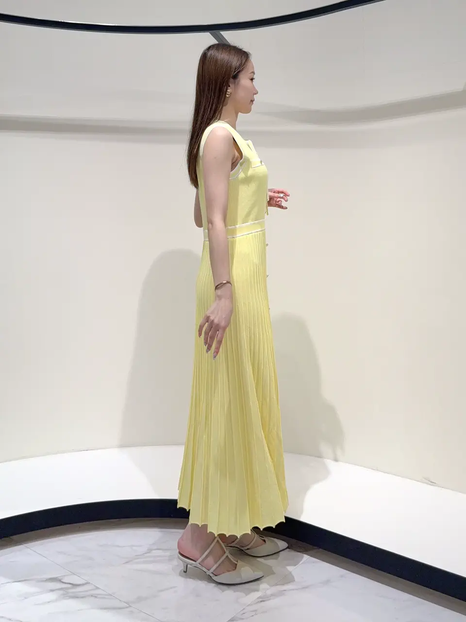 GRACE CONTINENTAL Suzuka コーディネート画像