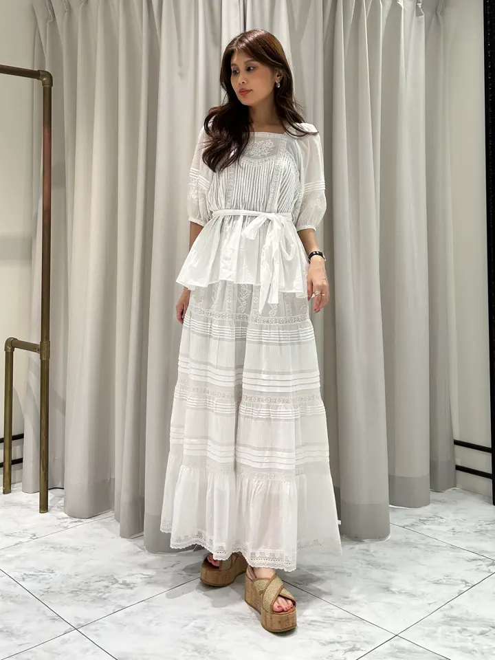 GRACE CONTINENTAL 志田　悠 コーディネート画像