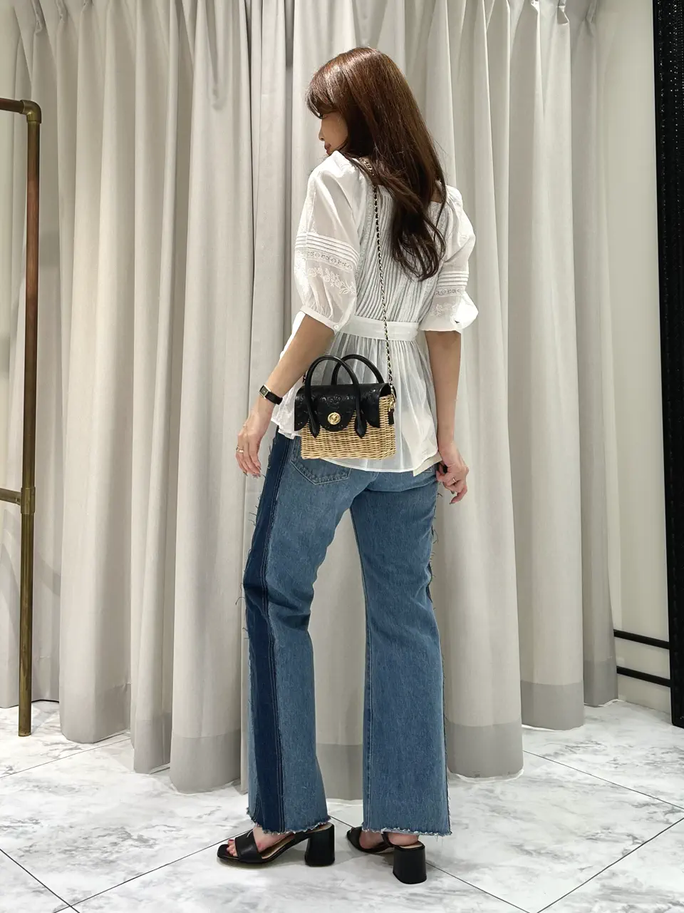 GRACE CONTINENTAL 志田　悠 コーディネート画像