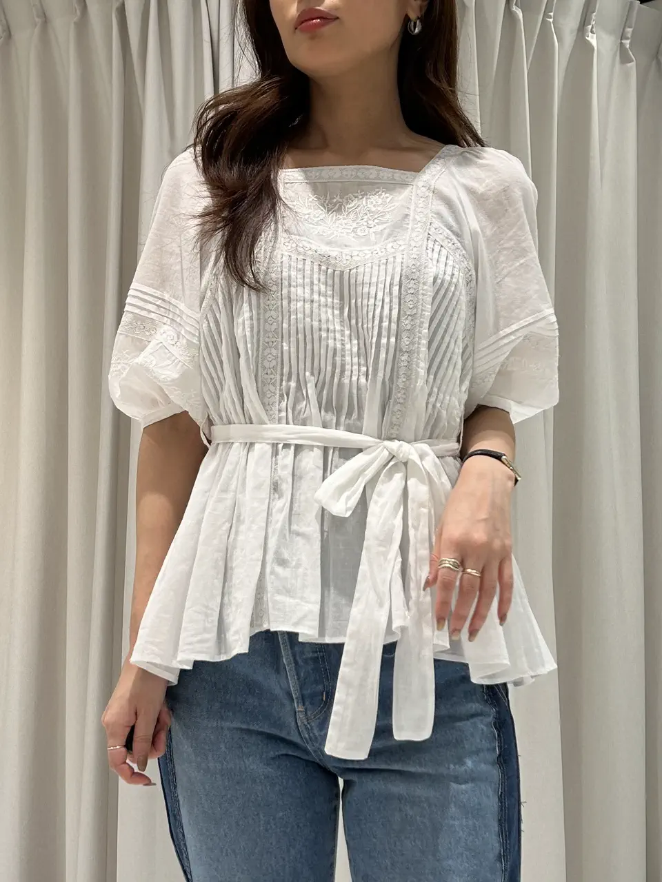 GRACE CONTINENTAL 志田　悠 コーディネート画像