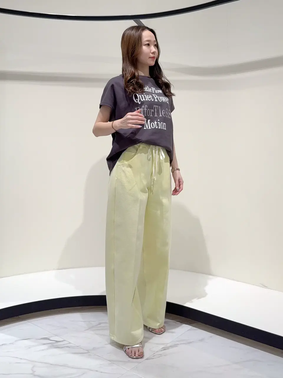 GRACE CONTINENTAL Suzuka コーディネート画像