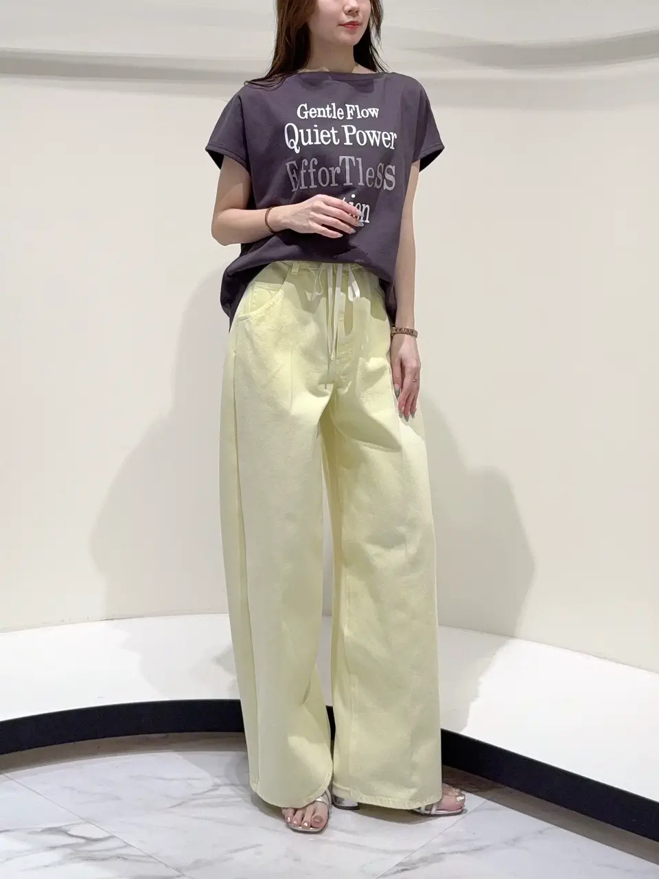 GRACE CONTINENTAL Suzuka コーディネート画像