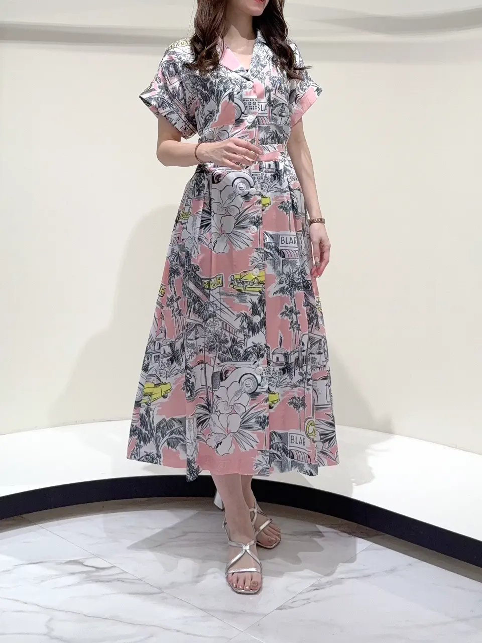 GRACE CONTINENTAL Suzuka コーディネート画像