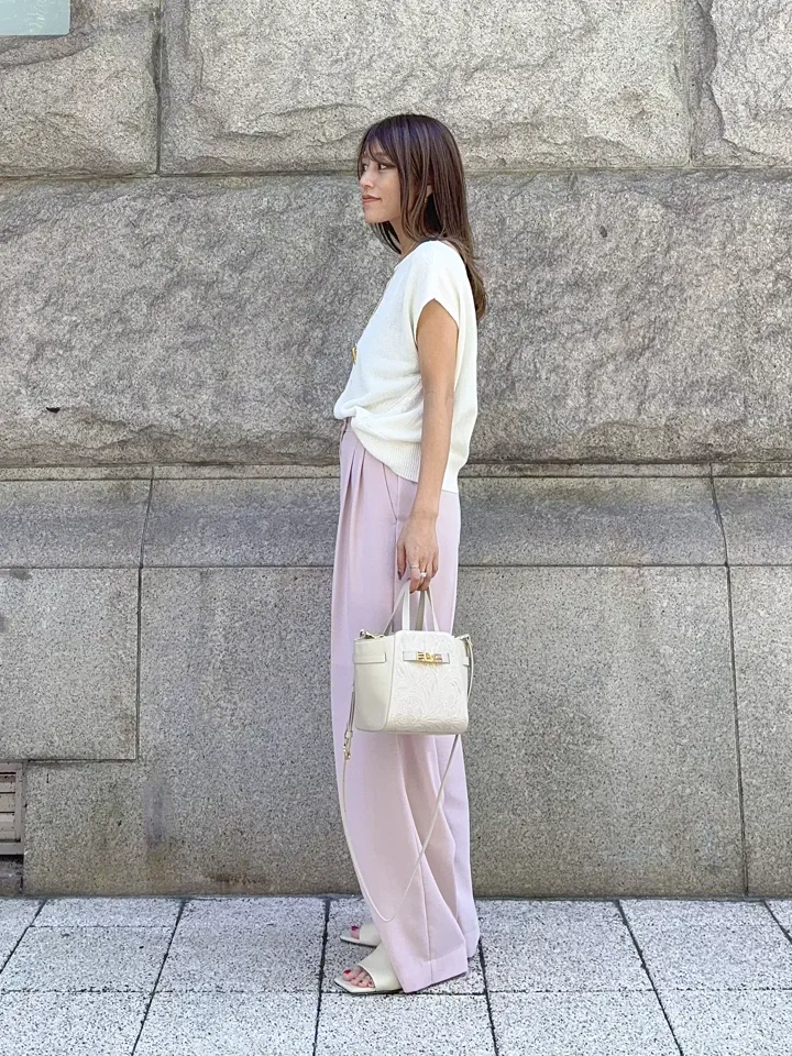 GRACE CONTINENTAL yukimi yonee コーディネート画像