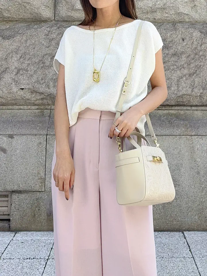 GRACE CONTINENTAL yukimi yonee コーディネート画像