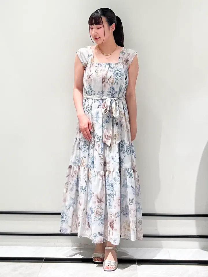 GRACE CONTINENTAL CHISAKO.S コーディネート画像