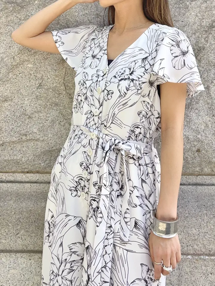 GRACE CONTINENTAL yukimi yonee コーディネート画像