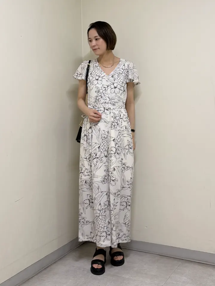 GRACE CONTINENTAL 亀田 未希 コーディネート画像
