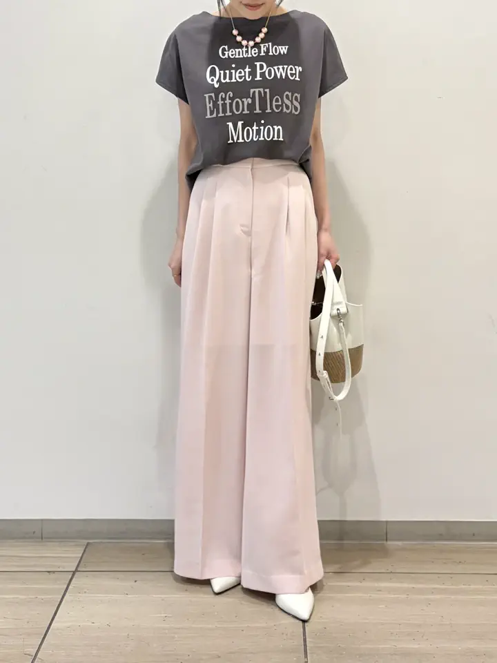GRACE CONTINENTAL yoshi コーディネート画像