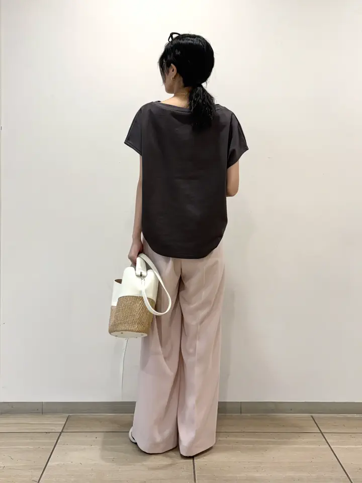 GRACE CONTINENTAL yoshi コーディネート画像