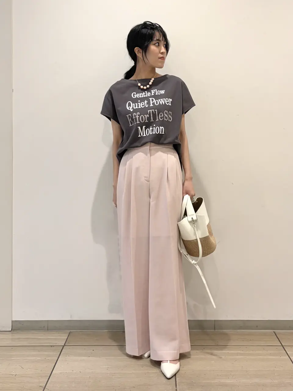GRACE CONTINENTAL yoshi コーディネート画像