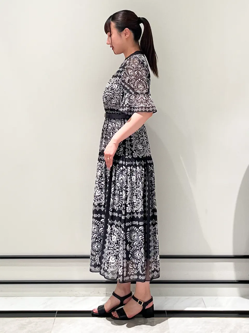 GRACE CONTINENTAL CHISAKO.S コーディネート画像