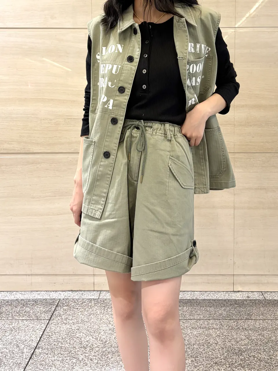 GRACE CONTINENTAL yoshi コーディネート画像