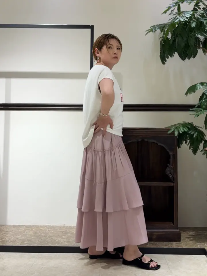 GRACE CONTINENTAL N.YURI コーディネート画像