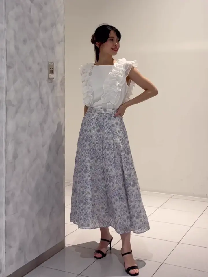 GRACE CONTINENTAL FUKUSHIMA YURIE コーディネート画像