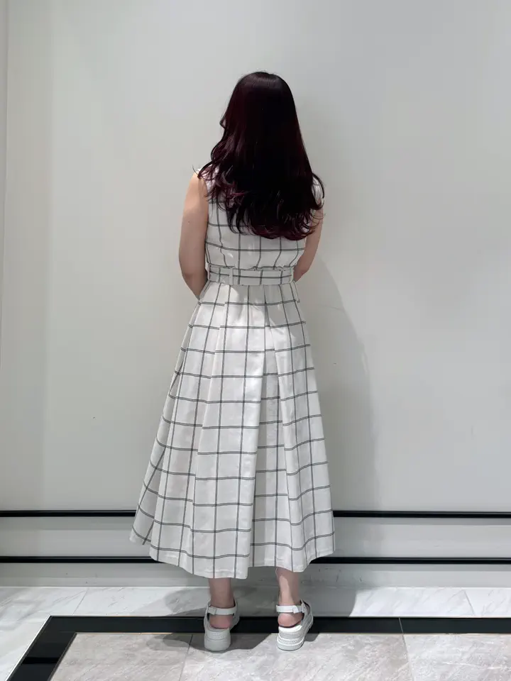 GRACE CONTINENTAL MOMOKO コーディネート画像