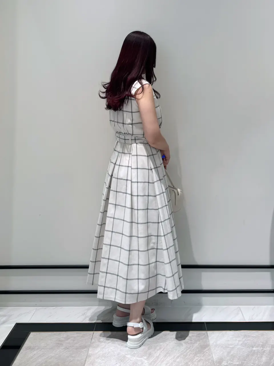 GRACE CONTINENTAL MOMOKO コーディネート画像
