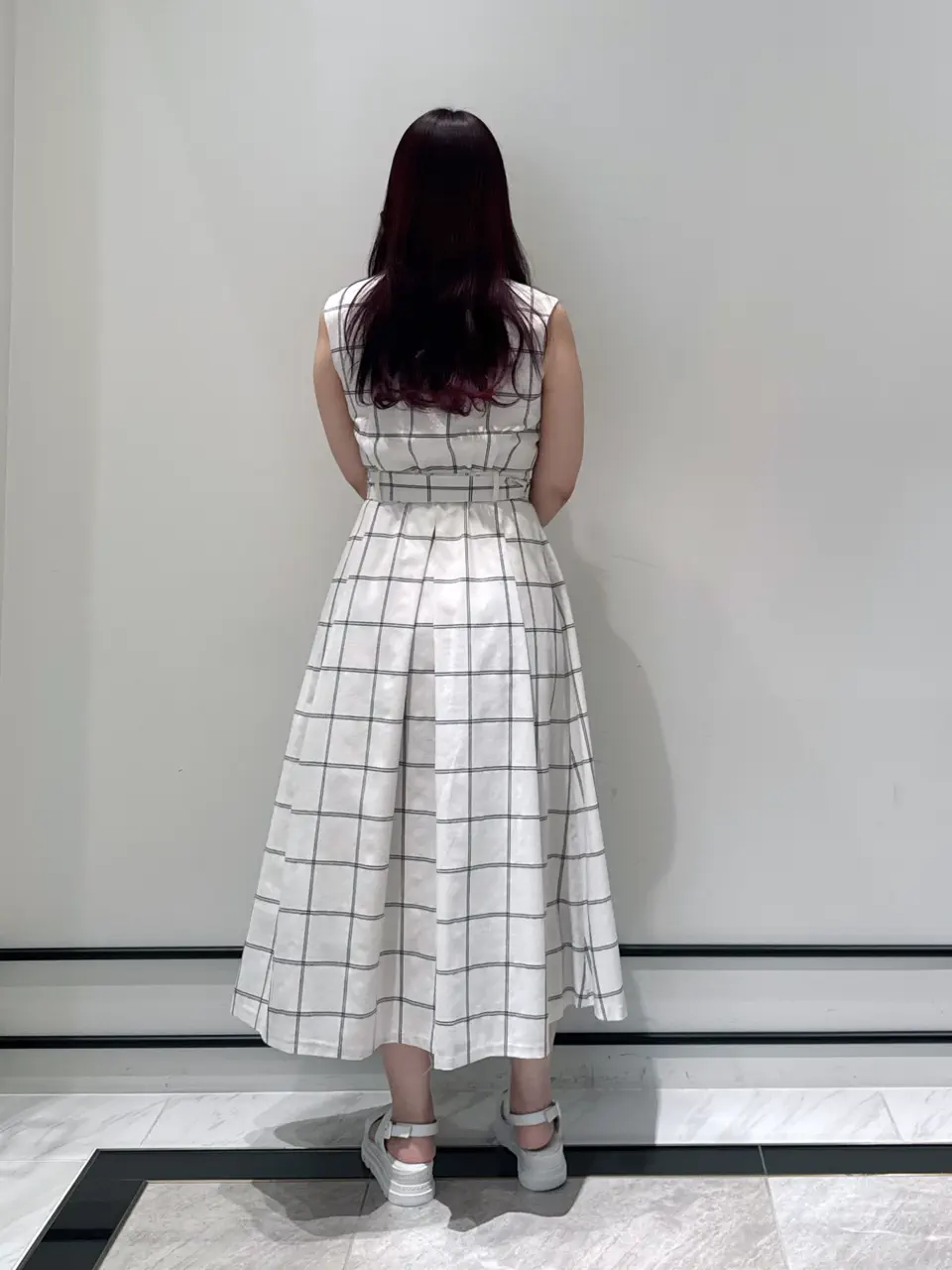 GRACE CONTINENTAL MOMOKO コーディネート画像