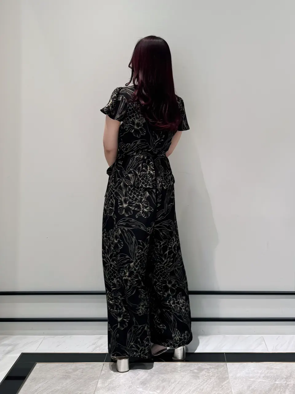 GRACE CONTINENTAL MOMOKO コーディネート画像