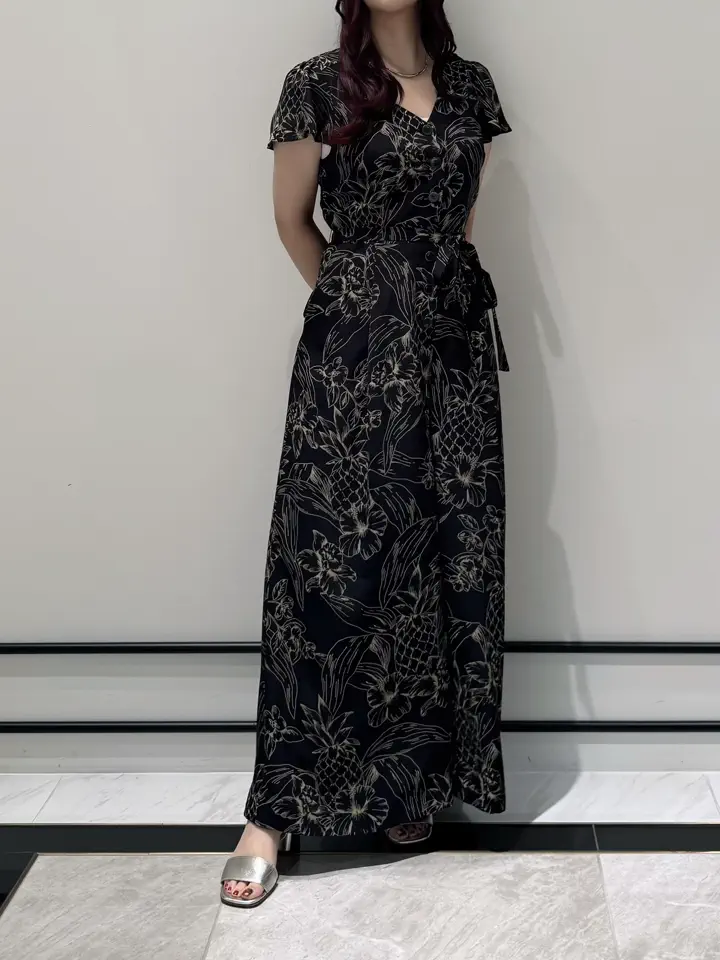 GRACE CONTINENTAL MOMOKO コーディネート画像
