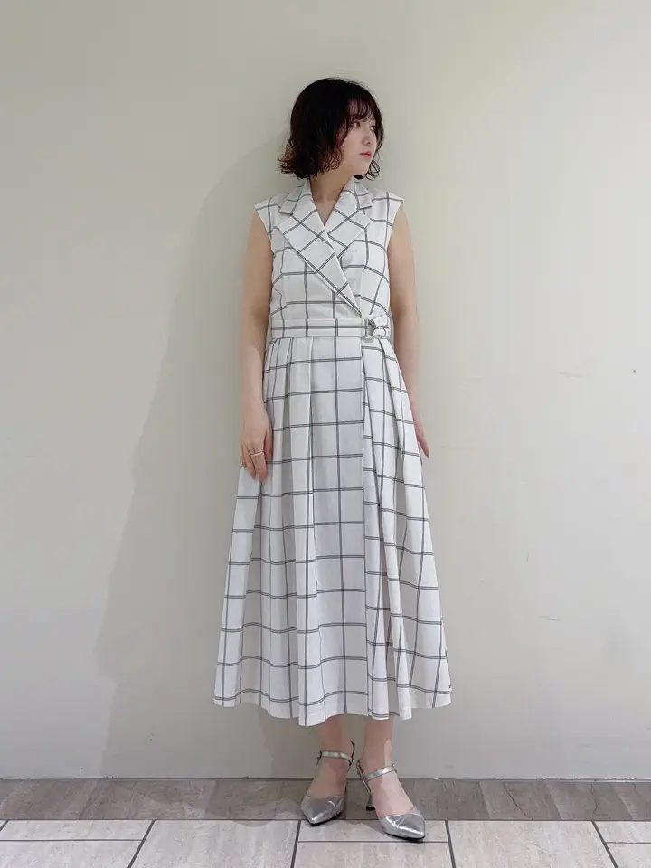 GRACE CONTINENTAL SASAKI コーディネート画像