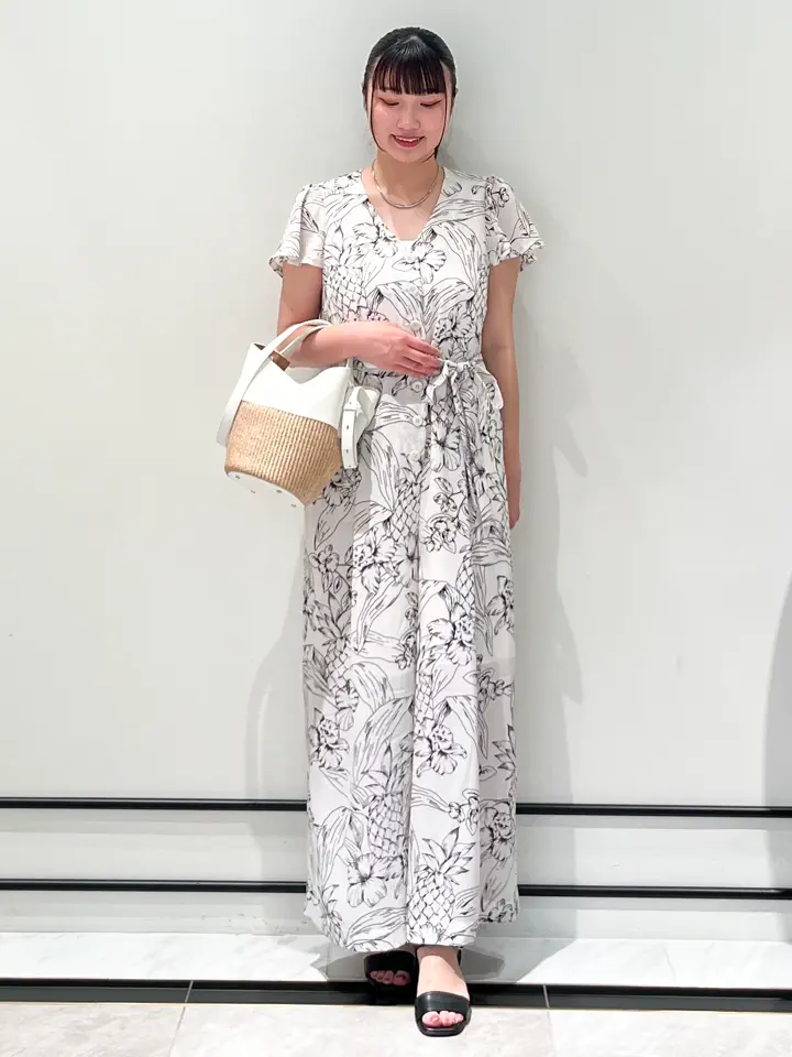 GRACE CONTINENTAL CHISAKO.S コーディネート画像