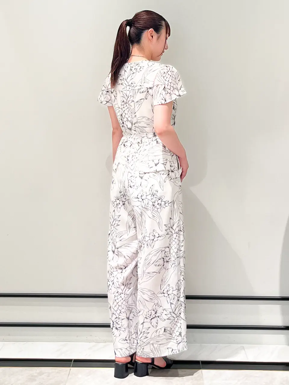 GRACE CONTINENTAL CHISAKO.S コーディネート画像