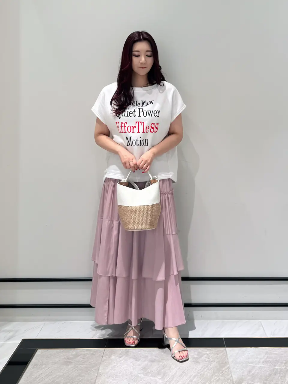 GRACE CONTINENTAL MOMOKO コーディネート画像