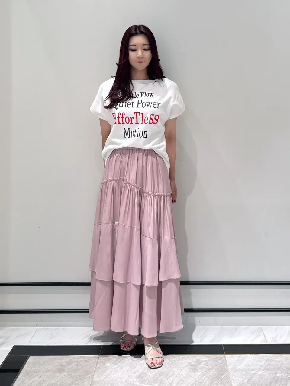 GRACE CONTINENTAL MOMOKO コーディネート画像