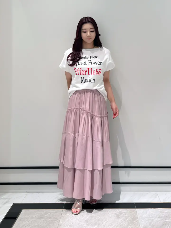 GRACE CONTINENTAL MOMOKO コーディネート画像