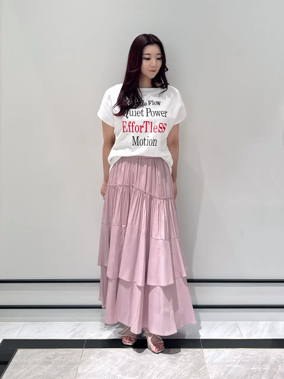 GRACE CONTINENTAL MOMOKO コーディネート画像