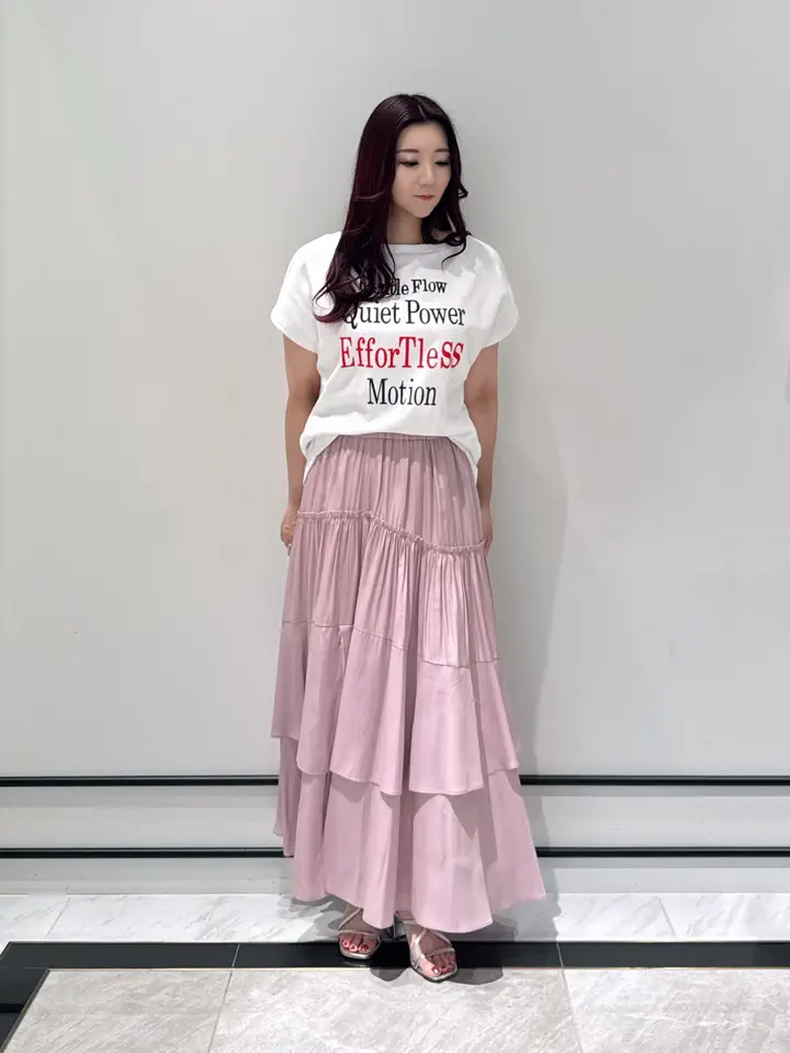 GRACE CONTINENTAL MOMOKO コーディネート画像