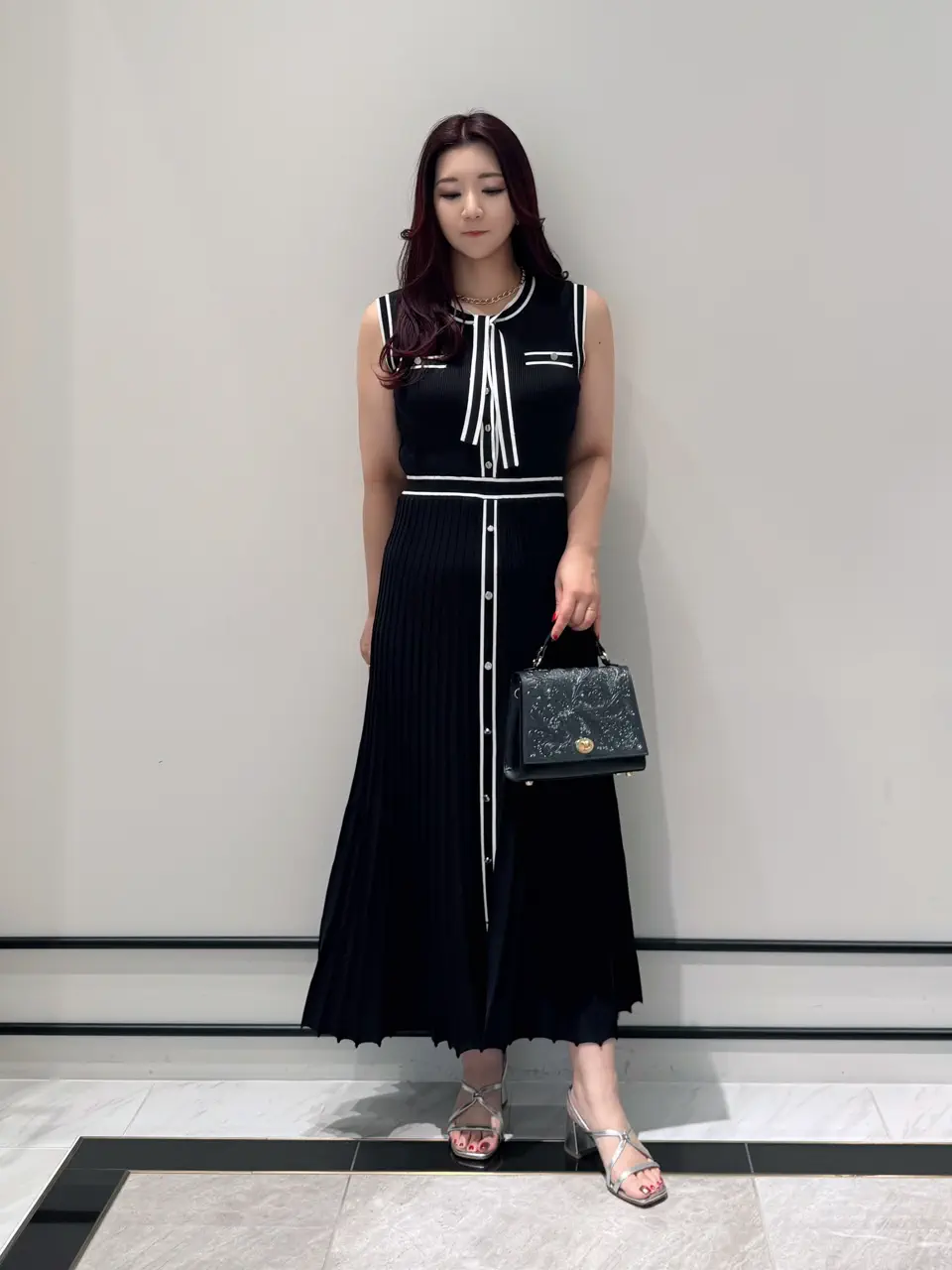 GRACE CONTINENTAL MOMOKO コーディネート画像