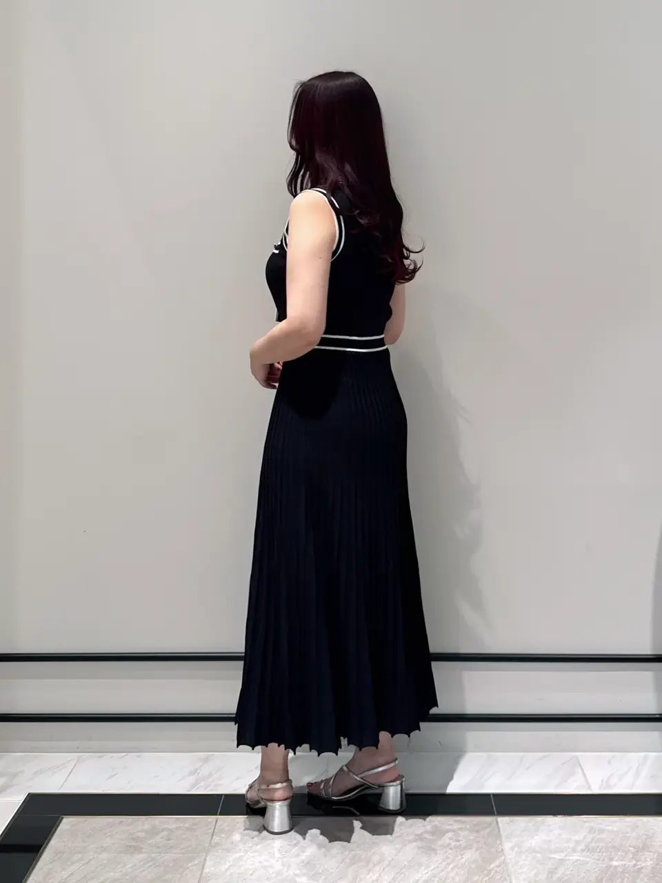 GRACE CONTINENTAL MOMOKO コーディネート画像