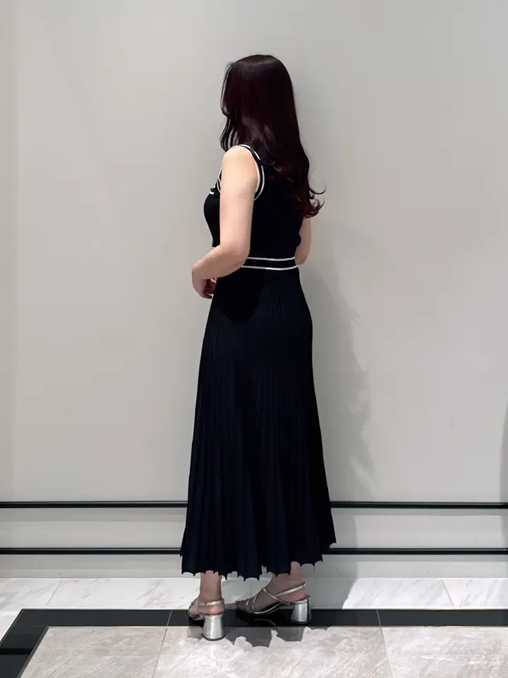 GRACE CONTINENTAL MOMOKO コーディネート画像