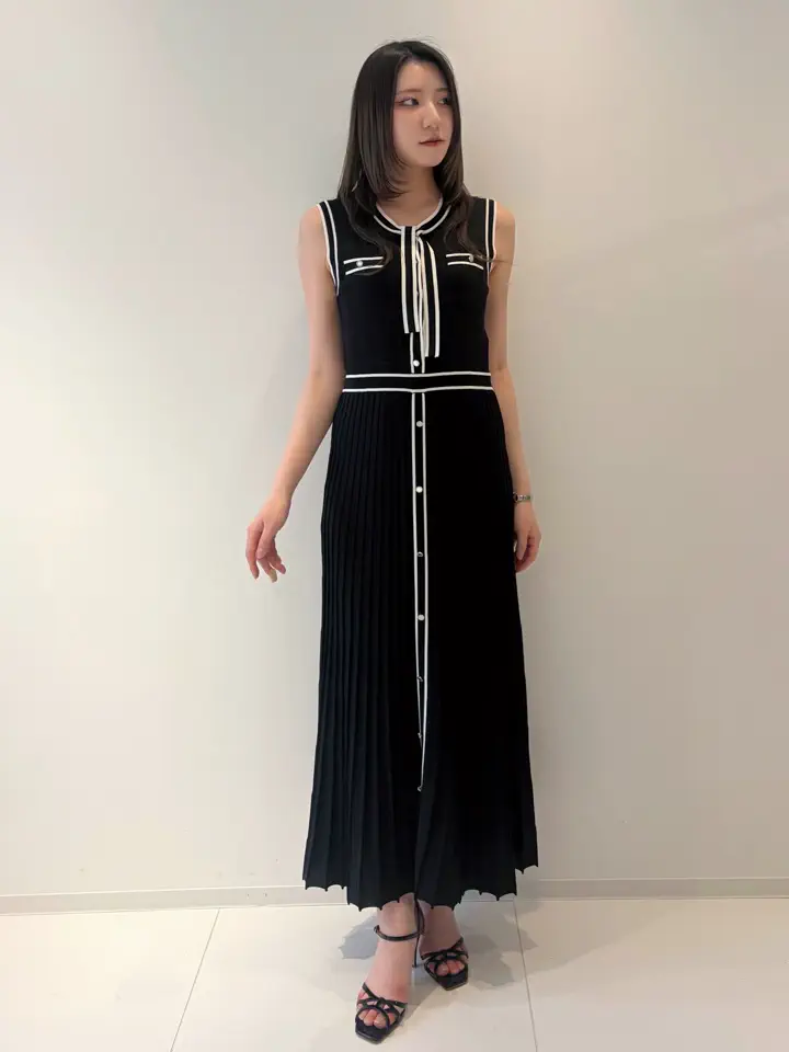 GRACE CONTINENTAL 𝙆𝙄𝙈𝙐 コーディネート画像