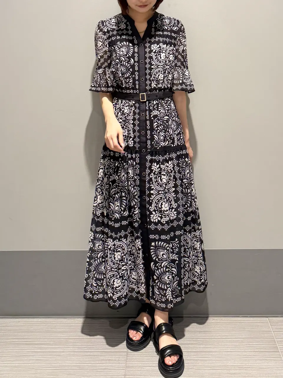 GRACE CONTINENTAL MORITA AI コーディネート画像