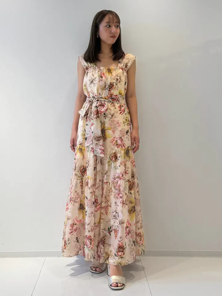 GRACE CONTINENTAL 岩永 春佳 コーディネート画像