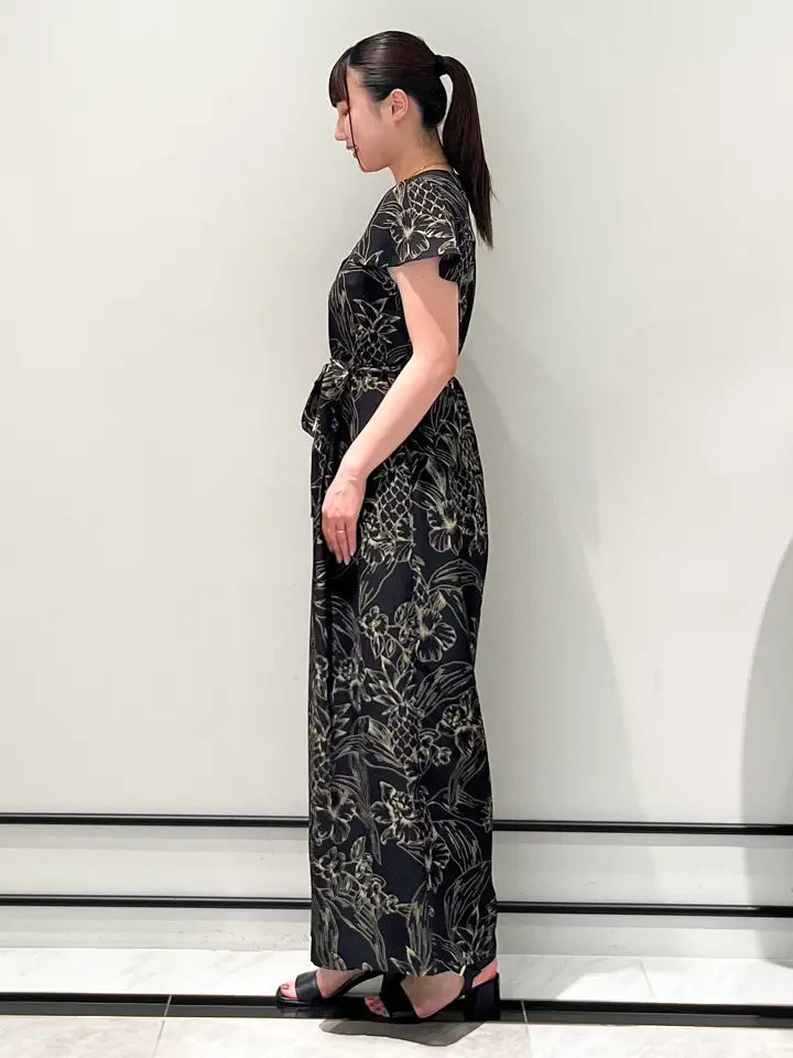 GRACE CONTINENTAL CHISAKO.S コーディネート画像