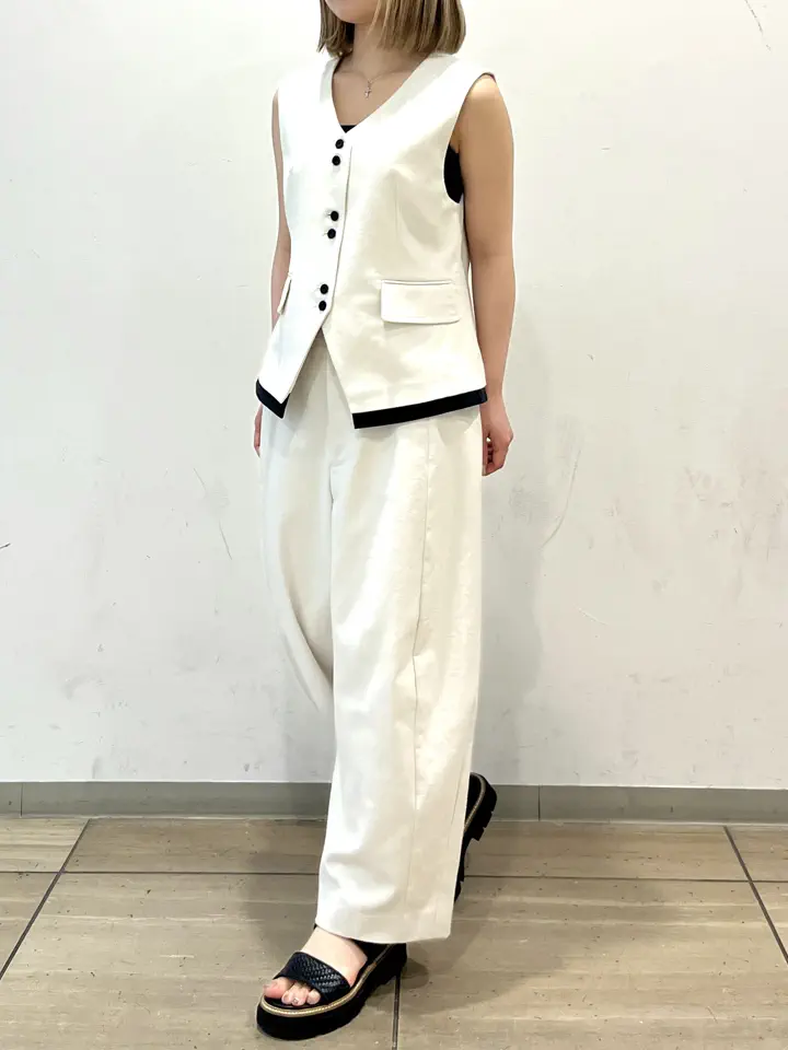 GRACE CONTINENTAL Fujisawa Yuri コーディネート画像