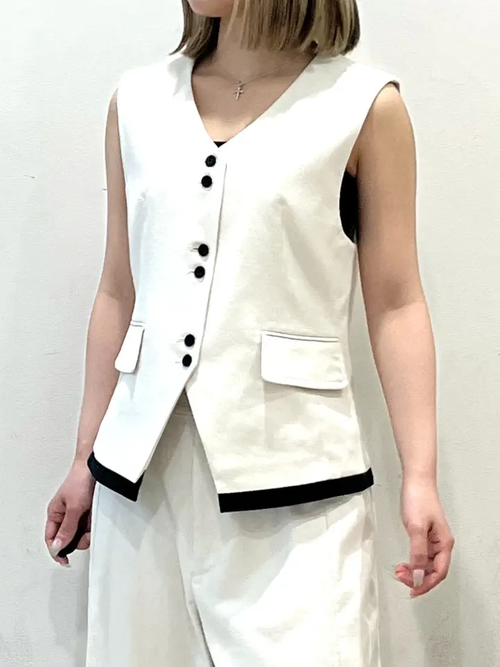 GRACE CONTINENTAL Fujisawa Yuri コーディネート画像